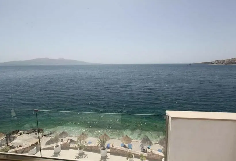 Triple Room Sea View, Blue Bay