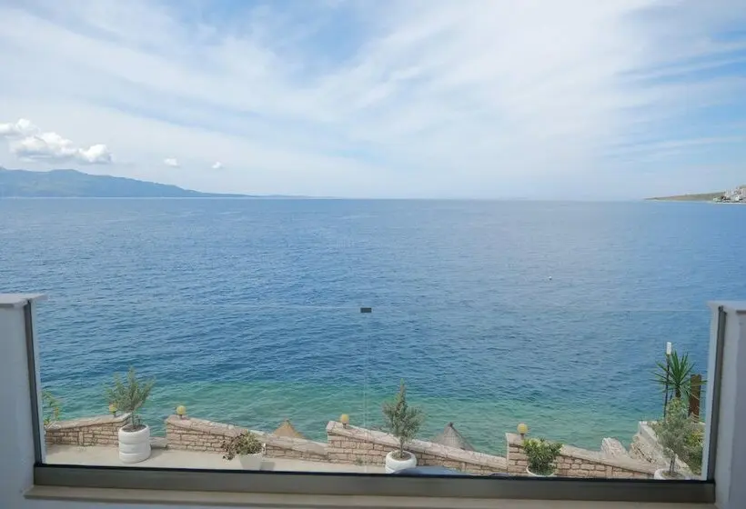 Triple Room Sea View, Blue Bay