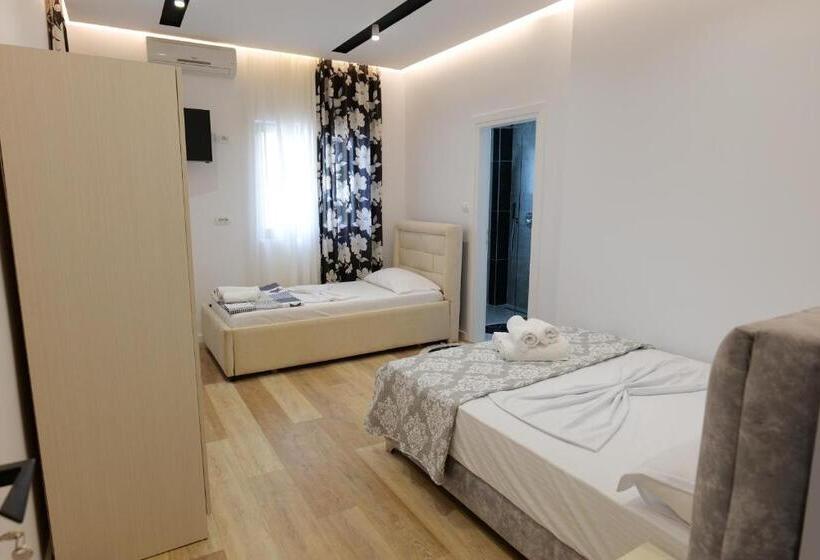 片側に海が見えるデラックスルーム, Blue Bay