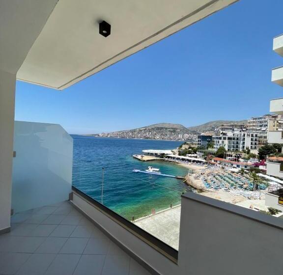 サイドオーシャンビューエコノミールーム, Blue Bay