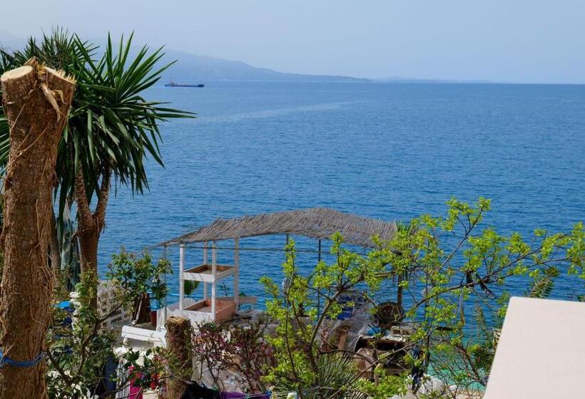 ガーデンビュースタンダードルーム, Blue Bay