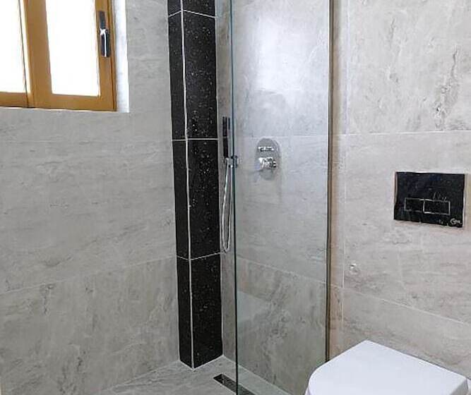 片側に海が見えるデラックスルーム, Blue Bay