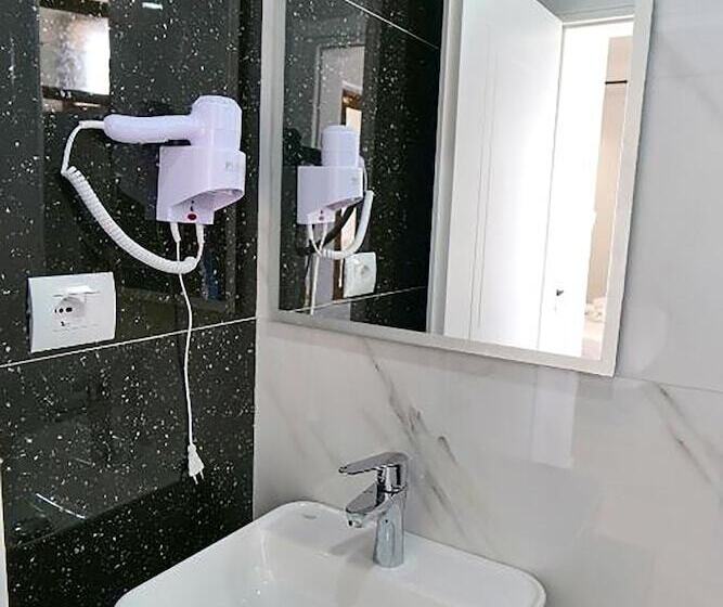 片側に海が見えるデラックスルーム, Blue Bay