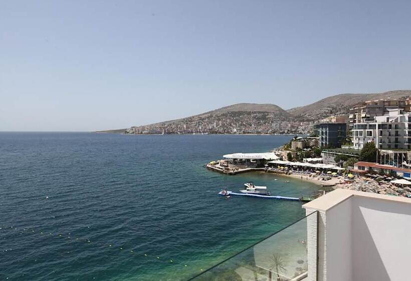 Triple Room Sea View, Blue Bay