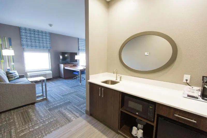 Standard-studio King-vuode, Hampton Inn & Suites Stroud