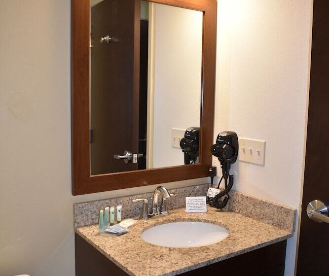 발코니가 있는 스위트, Mainstay Suites Moab Near Arches National Park