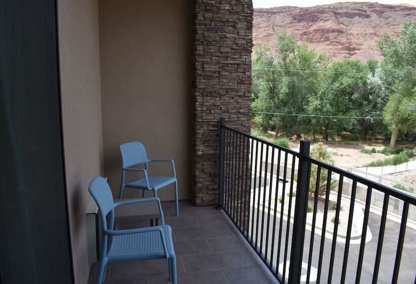 带阳台套房, Mainstay Suites Moab Near Arches National Park