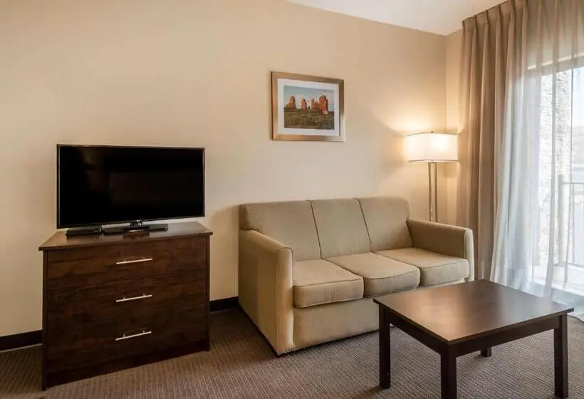 キングサイズベッドのスイートルーム, Mainstay Suites Moab Near Arches National Park