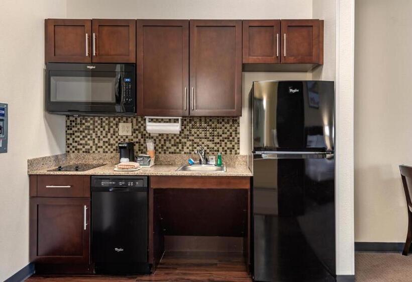 适合残疾人士使用的套间, Mainstay Suites Moab Near Arches National Park