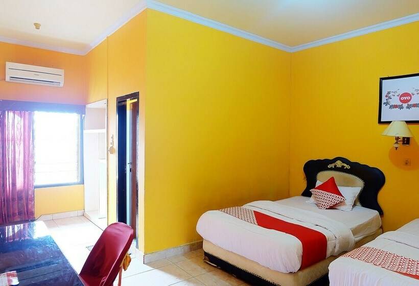 Pokój Deluxe, Reddoorz Syariah At Hotel Matahari 1 Jambi