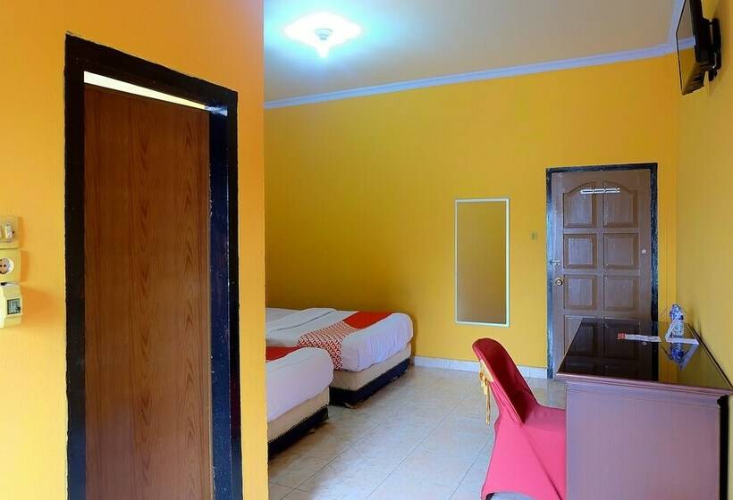 디럭스 룸, Reddoorz Syariah At Hotel Matahari 1 Jambi