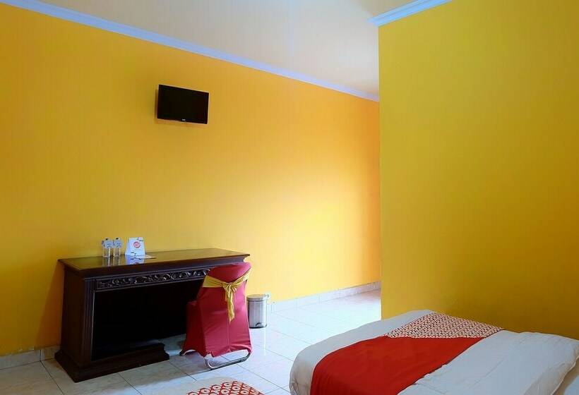 Pokój Deluxe, Reddoorz Syariah At Hotel Matahari 1 Jambi