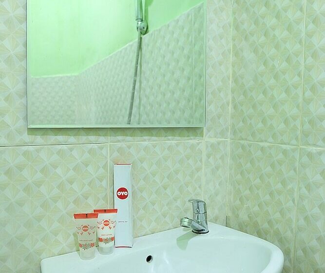 Pokój Standard, Reddoorz Syariah At Hotel Matahari 1 Jambi