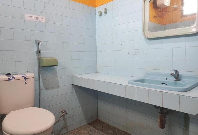 Pokój Deluxe, Reddoorz Syariah At Hotel Matahari 1 Jambi