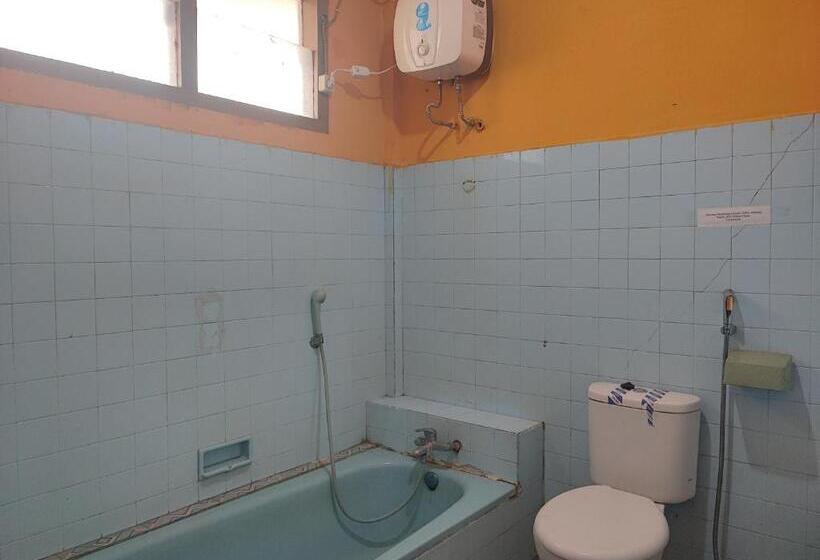 Pokój Deluxe, Reddoorz Syariah At Hotel Matahari 1 Jambi