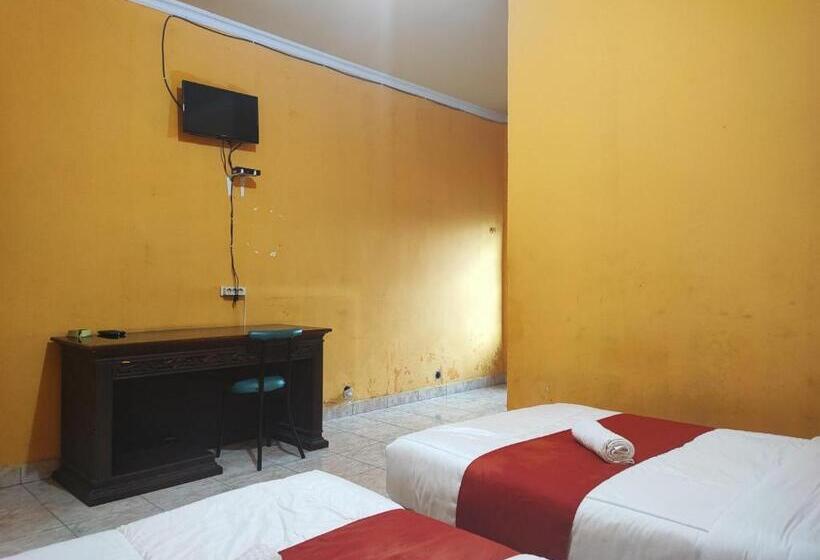 Pokój Deluxe, Reddoorz Syariah At Hotel Matahari 1 Jambi