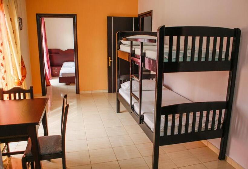 Apartament 1 Dormitori amb Balcó, New Crystal