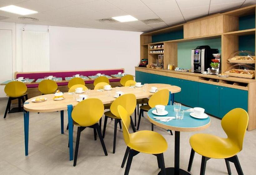 استودیوی استاندارد, Sejours & Affaires Paris Davout