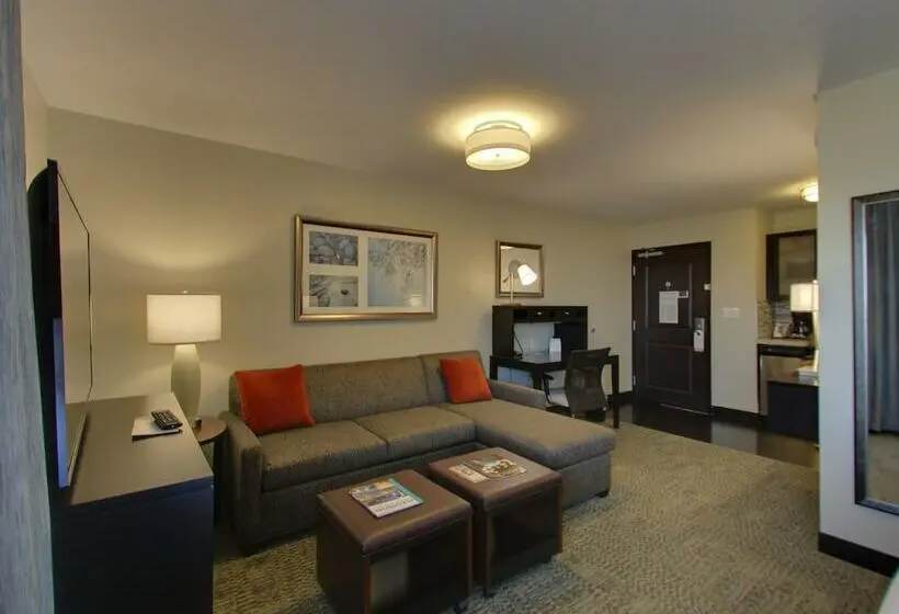 身障者適用スイートルーム, Staybridge Suites Madison   Fitchburg By Ihg
