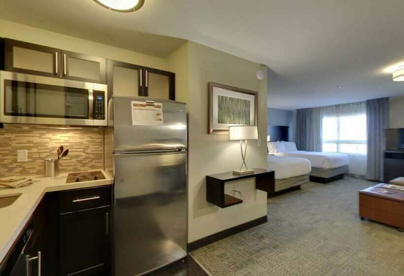 Люкс Адаптированный для Инвалидов, Staybridge Suites Madison   Fitchburg By Ihg