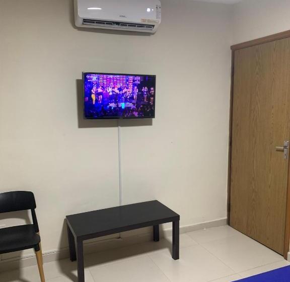 اتاق لوکس خانوادگی, Sur Backpackers