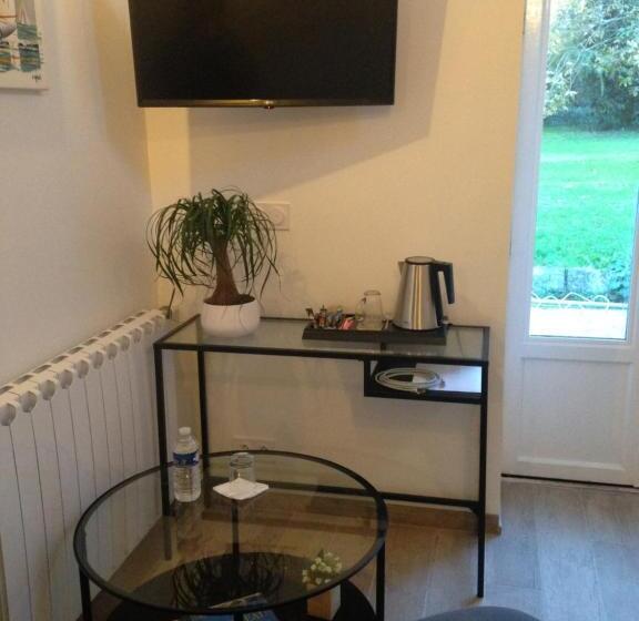 جناح سرير كينج, Auberge De Keranden