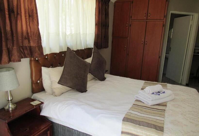 스탠다드 룸, Faces Guesthouse