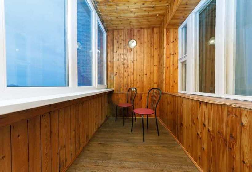 Economy Yhden Hengen Huone, Dikat Hostel