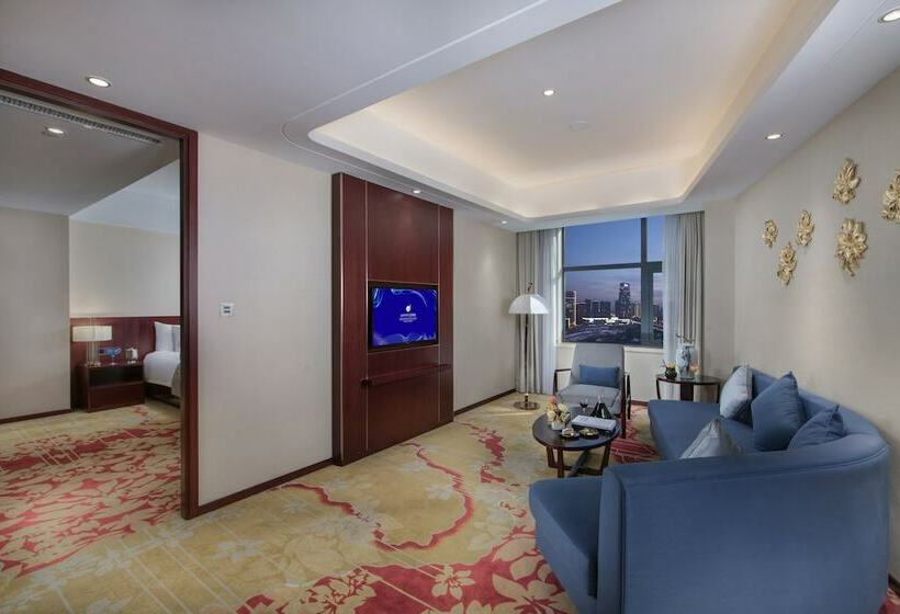 디럭스 스위트, Grand New Century Hotel Jingyue
