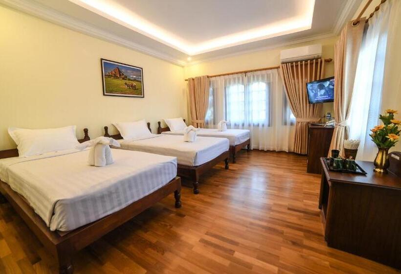 Family Room, Bagan View