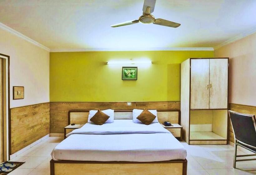 豪华房间, Didi International