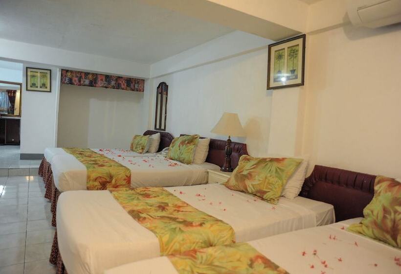 מיטה בחדר משותף, Gloriana