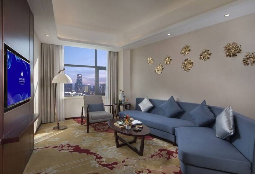 디럭스 스위트, Grand New Century Hotel Jingyue