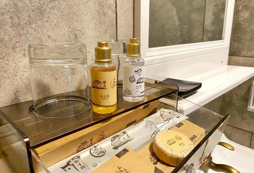 اتاق سوپریور, Mumian Inn