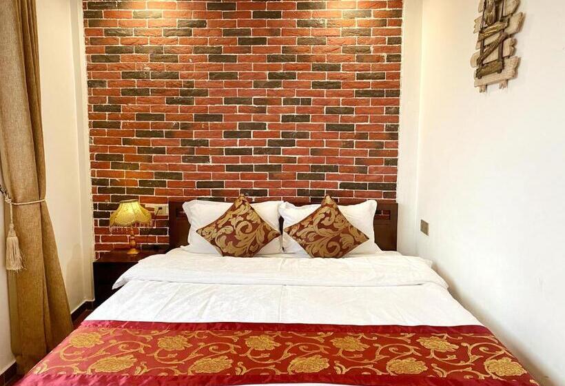 اتاق سوپریور, Mumian Inn