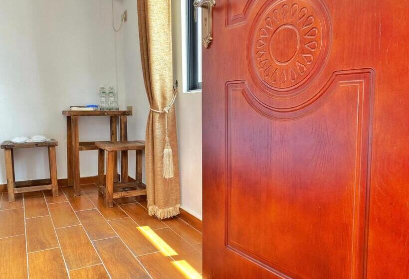 سوئیت 2 خوابه, Mumian Inn