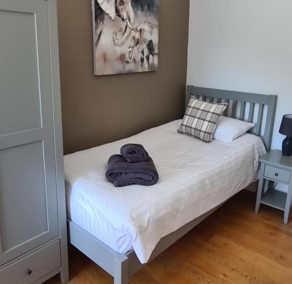 Номер Стандарт Индивидуальный, The Finch Hatton Arms