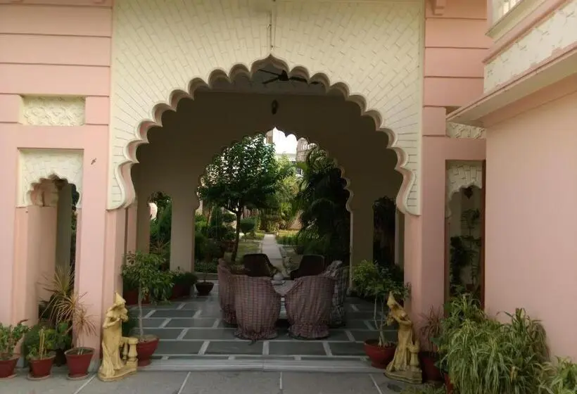 ファミリールーム, Savrupson Heritage Home