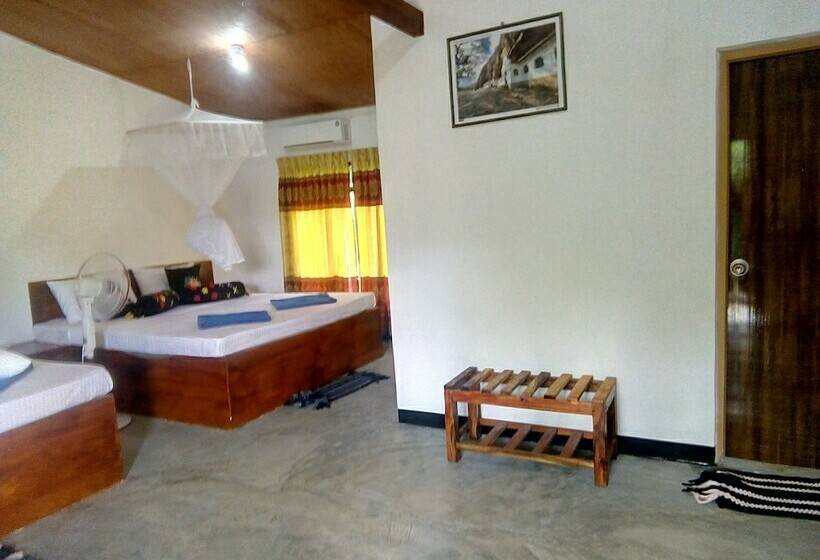 Deluxe Triple Room, Organic Farm Wish Prabha Lake View Homestay