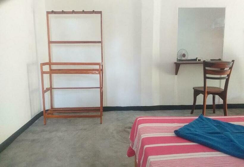 חדר משפחתי, Organic Farm Wish Prabha Lake View Homestay