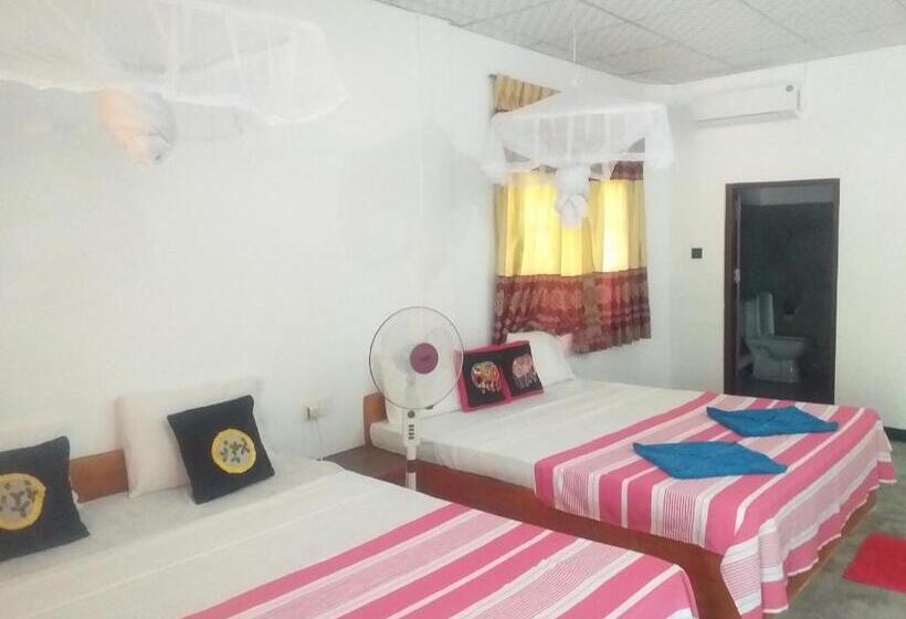 Family Room, Organic Farm Wish Prabha Lake View Homestay
