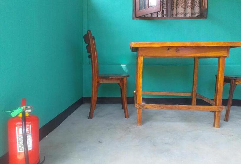 חדר דלוקס, Organic Farm Wish Prabha Lake View Homestay