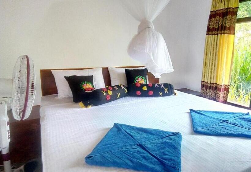 חדר דלוקס, Organic Farm Wish Prabha Lake View Homestay