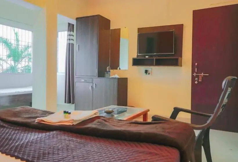 اتاق استاندارد با تخت بزرگ, Ashirwad