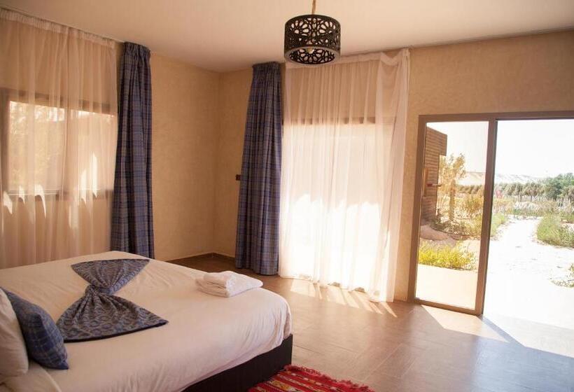 جناح ديلوكس, Dakhla Camp