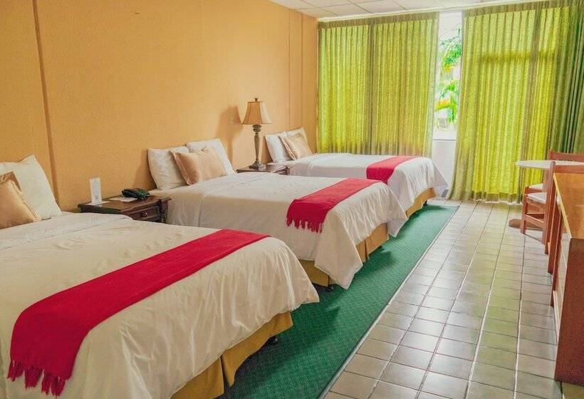 اتاق استاندارد چهار تخته, El Gran Chorti