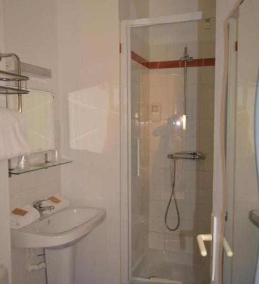 ファミリールーム, Hôtel Le Britannic   Centre Gare