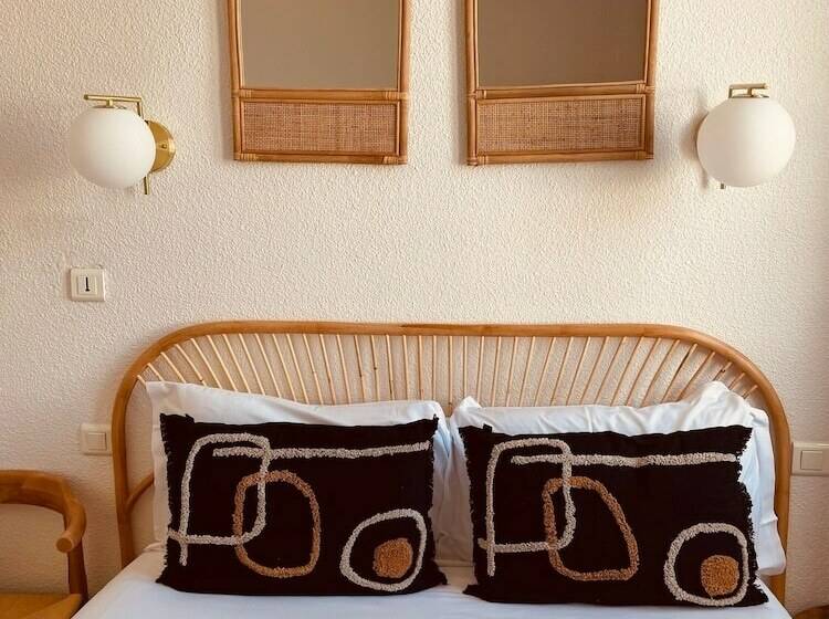 スタンダードルーム, Hôtel Le Britannic   Centre Gare