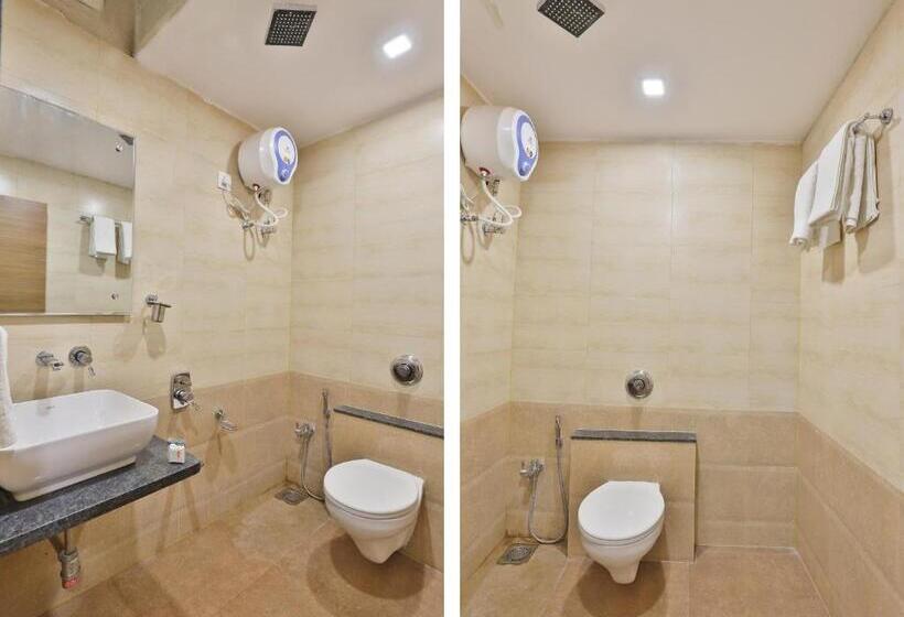 חדר סטנדרט עם מיטת קינג, Royal Palace