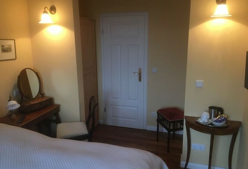 Quarto Basic, B&b Fiddler's Inn